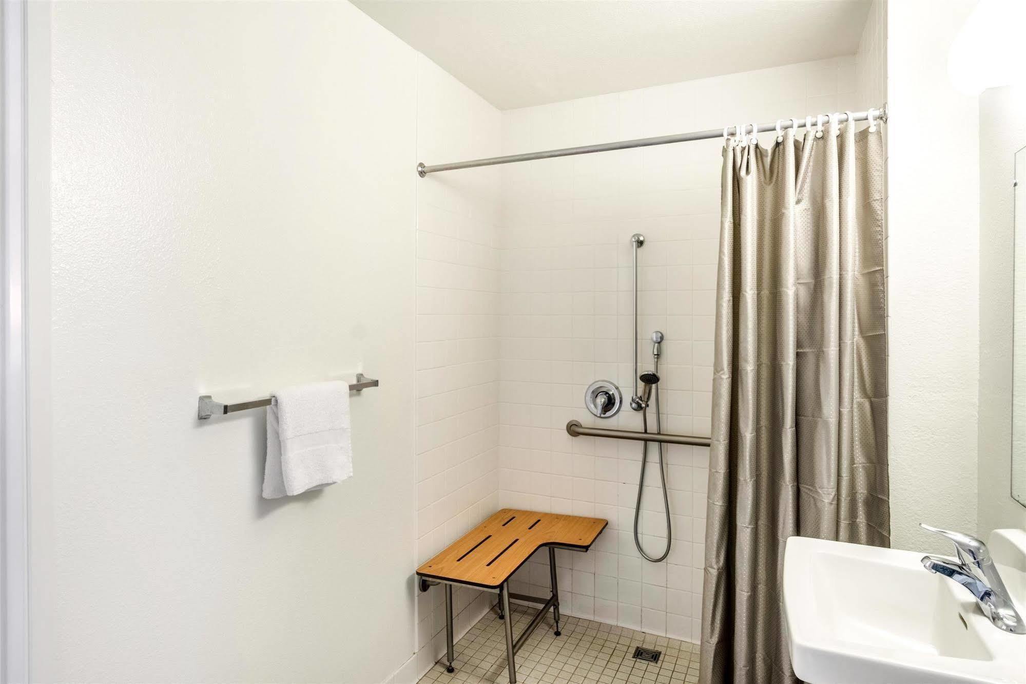 Motel 6-Redding, Ca - Central Extérieur photo